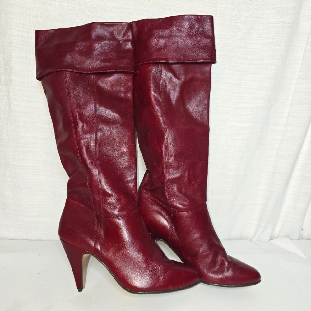 NINE WEST MAROON LEATHER PULL UP BOOT WOMENS SIZE 8B